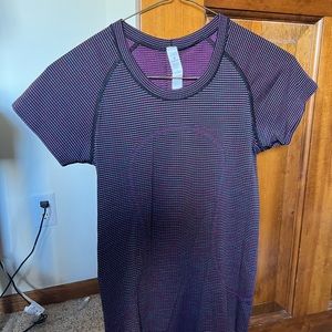 Women’s lululemon swiftly tech short sleeve
